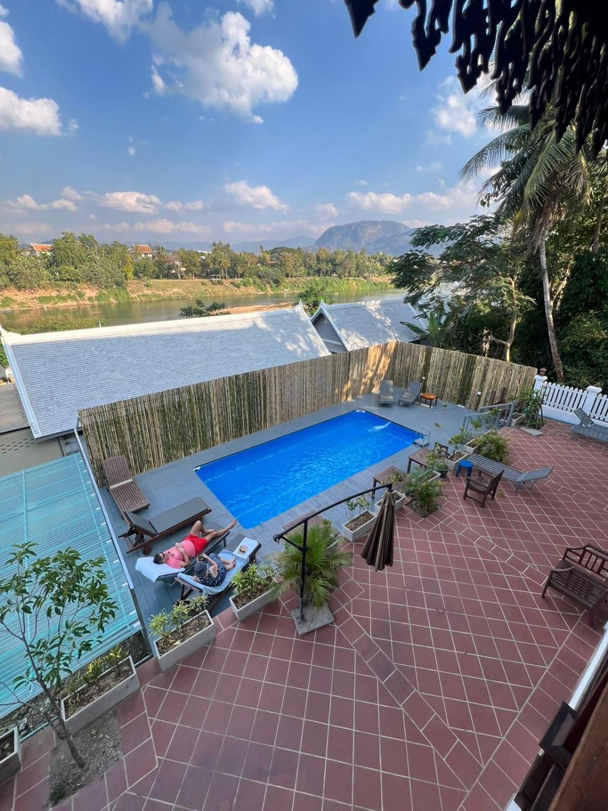 Zen Namkhan Riverside 琅勃拉邦 外观 照片