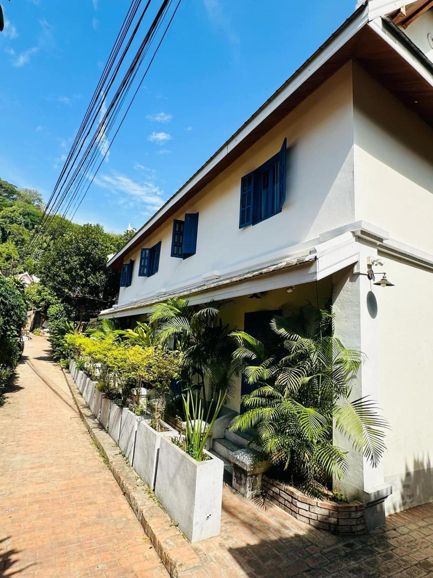 Zen Namkhan Riverside 琅勃拉邦 外观 照片